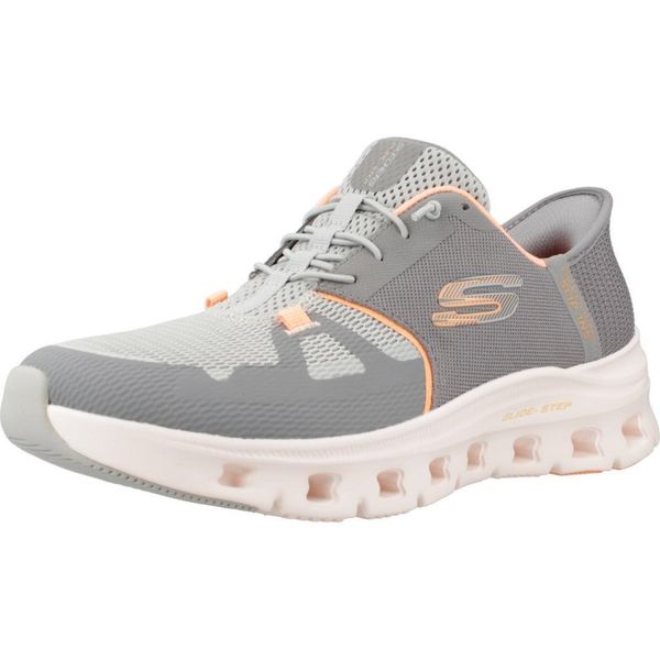 Buty SKECHERS GLIDE STEP PRO Szary. Szare trekkingi damskie Skechers, trekkingowe. Za 334.99 zł.