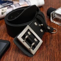 Pasek męski oficerski wojskowy solidny Beltimore W34 : Kolory - czarny, Rozmiar pasków - r.120-135 cm. Czarne paski damskie bez wzorów, ze skóry, militarne. Za 67.90 zł.