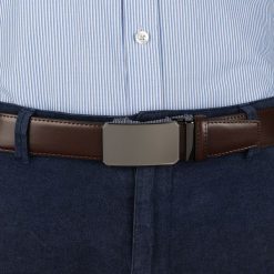 Pasek męski skórzany 3,5 cm klamra automatyczna Beltimore brązowy 03-595 : Kolory - brązowy, beżowy, Rozmiar pasków - r.110-125 cm. Brązowe paski damskie bez wzorów, ze skóry, wizytowe. Za 64.99 zł.