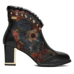 Botki Laura Vita. Czarne botki damskie Laura Vita, bez obcasa, na słupku, bez zapięcia. Za 479.99 zł.