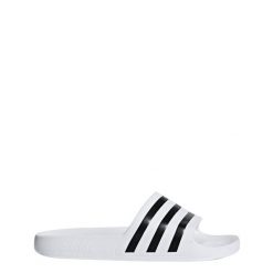 Klapki adilette Aqua. Białe klapki damskie Adidas, bez wzorów, sportowe, bez obcasa. Za 99.95 zł.
