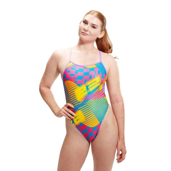 Strój pływacki jednoczęściowy damski Speedo Allover Digital Vback. Niebieskie kostiumy jednoczęściowe damskie Speedo, s, bez wzorów, sportowe, do pływania. Za 189.99 zł.