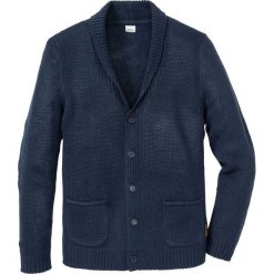 Sweter rozpinany Regular Fit bonprix ciemnoniebieski. Niebieskie kardigany męskie bonprix. Za 89.99 zł.