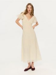 Zamszowe baleriny - ciemnofioletowy. Fioletowe baleriny damskie Reserved, bez wzorów, z zamszu, bez obcasa. Za 169.99 zł.