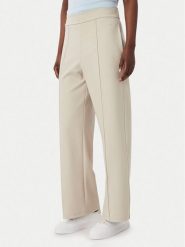Calvin Klein Spodnie materiałowe LV044G210G Beżowy Relaxed Fit. Brązowe spodnie materiałowe damskie Calvin Klein, m, bez wzorów, z materiału. Za 489.99 zł.