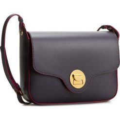Torebka COCCINELLE - X39 Clessidra Design C1 X39 15 01 01 Aubergine 173. Listonoszki damskie marki Coccinelle. W wyprzedaży za 579.00 zł.