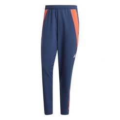 Spodnie dresowe Prematch Manchester United 2024/25. Brązowe spodnie sportowe męskie Adidas, s, bez wzorów, z dresówki, do piłki nożnej, climacool (adidas). Za 237.70 zł.