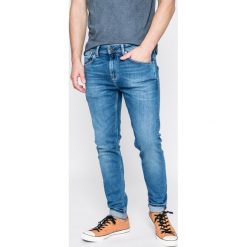 Pepe Jeans - Jeansy Nickel. Niebieskie jeansy męskie Pepe Jeans. W wyprzedaży za 239.90 zł.
