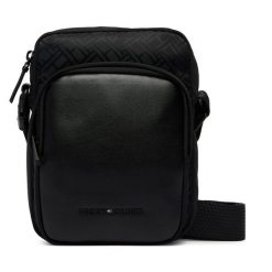 Saszetka Tommy Hilfiger. Czarne saszetki męskie Tommy Hilfiger, z nylonu, młodzieżowe, małe. Za 369.99 zł.