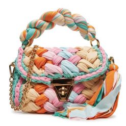 Torebka DeeZee. Torebki do ręki damskie DeeZee, bez wzorów, klasyczne, bez dodatków. Za 129.99 zł.