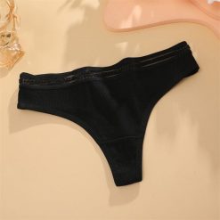 Stringi z szerokim pasem oddychające komfortowe Venira. Czarne stringi damskie Intica, l, bez wzorów, z materiału. Za 49.00 zł.