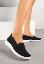 Czarne Wsuwane Tenisówki Mokasyny Venni. Czarne mokasyny damskie Born2be, z aplikacjami, z jeansu, eleganckie, bez zapięcia. Za 54.99 zł.