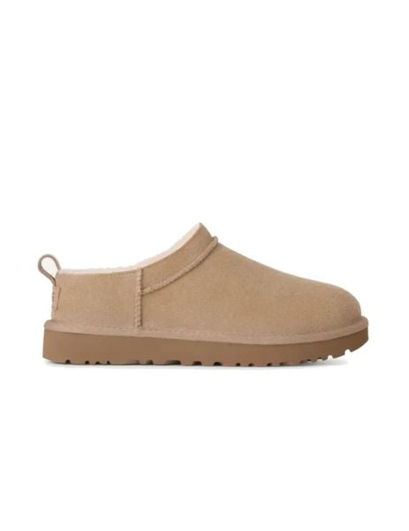 Kozaki Ugg Australian W Classic Micro Damskie. Brązowe kozaki damskie UGG, z materiału, bez obcasa. Za 629.00 zł.