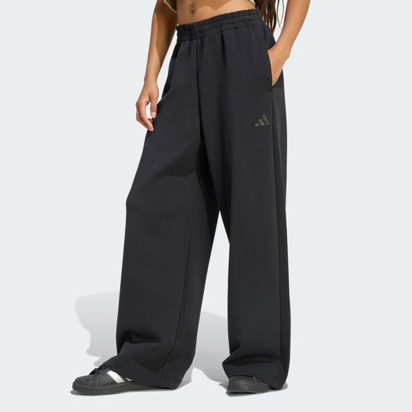 SPODNIE SOFT LUX STRAIGHT LEG. Zielone obuwie sportowe damskie Adidas, xl, bez wzorów, z bawełny, na fitness i siłownię. Za 299.00 zł.