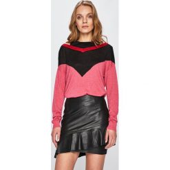 Silvian Heach - Sweter. Swetry damskie marki Silvian Heach. W wyprzedaży za 219.90 zł.