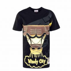 Koszulka Mitchell & Ness NBA Big Face 4.0 NBA Chicago Bulls. Czarne koszulki sportowe męskie Mitchell & Ness, bez wzorów, bez kołnierzyka, bez ramiączek, trekkingowe. Za 194.35 zł.