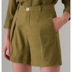 Szorty z lnem - Khaki. Brązowe szorty damskie Mohito, bez wzorów. W wyprzedaży za 39.99 zł.