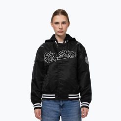 Kurtka damska Pitbull Angela San Diego Hooded Varsity. Czarne kurtki damskie PITBULL, l, bez wzorów, z materiału, bez kaptura. Za 219.99 zł.