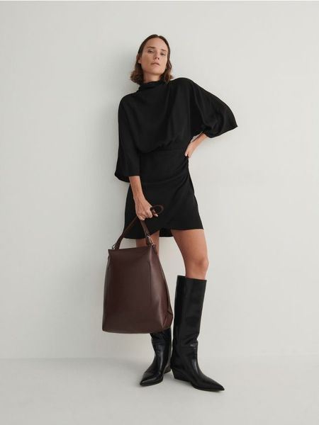 Torebka shopper - ciemnobrązowy. Brązowe torebki shopper damskie Reserved, bez wzorów, ze skóry, bez dodatków. Za 119.99 zł.