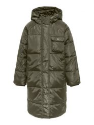 Kids ONLY Kurtka zimowa 15306555 Zielony Regular Fit. Zielone buty zimowe dziewczęce Kids Only, na zimę, bez wzorów, z syntetyku, bez kaptura. Za 199.99 zł.