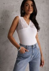 Biały Bieliźniany Top z Bawełny z Siateczkową Wstawką i Koronką Beranela. Białe bluzki damskie Renee, m, z aplikacjami, z bawełny, bez kołnierzyka, bez ramiączek. Za 29.99 zł.