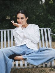Marynarka z wiskozy - złamana biel. Żakiety damskie Reserved, l, bez wzorów, z wiskozy. Za 229.99 zł.