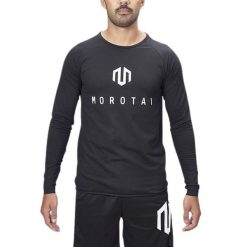 Koszulka treningowa męska Morotai Performance Bonded Longsleeve. Czarne buty sportowe męskie MOROTAI, l, bez wzorów, z elastanu, bez kołnierzyka, bez ramiączek, na fitness i siłownię. W wyprzedaży za 118.00 zł.