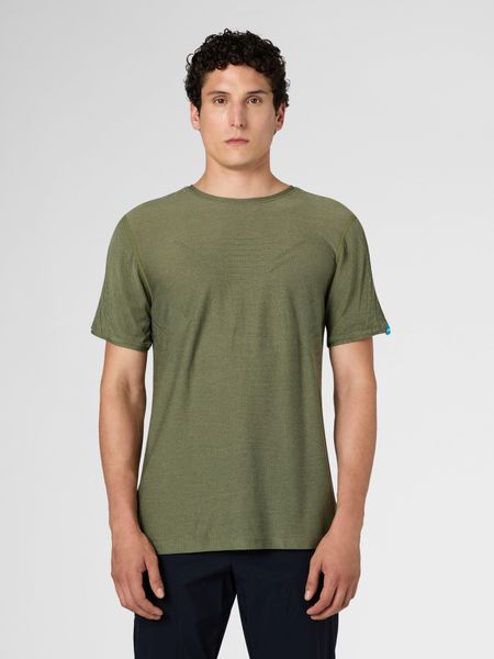 Sparkcross Self Layer T-shirt. Zielone t-shirty męskie UYN, xl, bez wzorów, bez kołnierzyka. Za 247.49 zł.