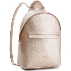 Plecak LIU JO - Backpack Barona A68139 E0059 Gold 00529. Żółte plecaki damskie Liu Jo, ze skóry ekologicznej, eleganckie. Za 599.00 zł.