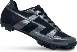 Buty Lake MX20G-N. Czarne obuwie sportowe damskie Lake, bez wzorów, z gumy, rowerowe. Za 985.00 zł.