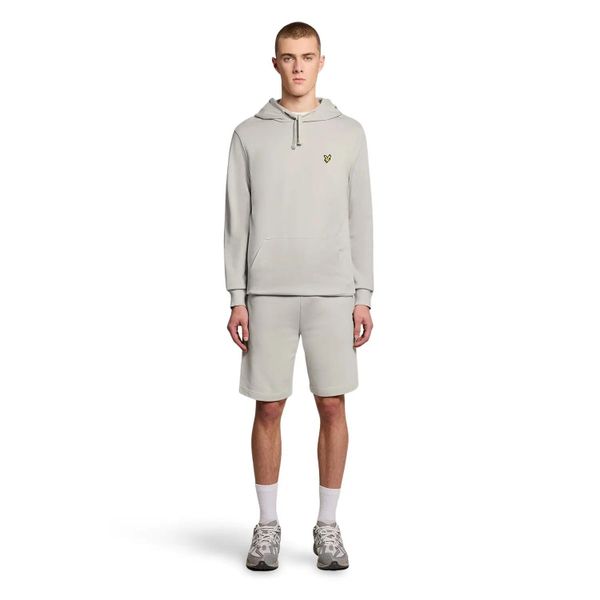 Spodenki dresowe Lyle & Scott. Brązowe krótkie spodenki sportowe męskie LYLE AND SCOTT, l, bez wzorów, z bawełny. Za 261.20 zł.