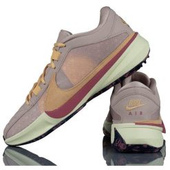 Buty Do Biegania Męskie Nike Zoom Freak 5. Czerwone buty sportowe męskie Nike, z syntetyku, bez zapięcia, do biegania, nike zoom. Za 389.80 zł.