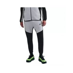 Spodnie sportowe męskie Nike HV0959011. Czarne spodnie sportowe męskie Nike, m, bez wzorów, z bawełny, na fitness i siłownię. Za 410.45 zł.