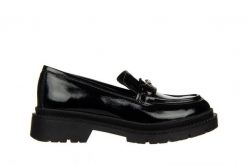 Mokasyny Bayla-159 4898 090-P Czarny Naplak 159163, Skóra lakierowana - 40. Czarne mokasyny damskie Bayla, z lakierowanej skóry. W wyprzedaży za 314.10 zł.