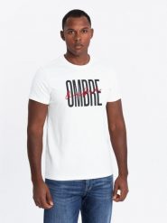 Bawełniana koszulka męska z podwójnym logotypem – biała V1. Białe t-shirty męskie Ombre Clothing, m, bez wzorów, z bawełny, klasyczne, bez kołnierzyka. W wyprzedaży za 38.50 zł.