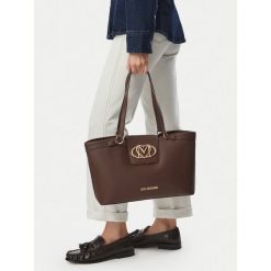 Torebka LOVE MOSCHINO. Brązowe torebki do ręki damskie Love Moschino, bez wzorów, bez dodatków. Za 1,009.00 zł.