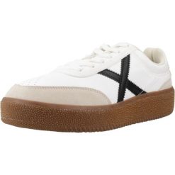 Buty MUNICH RUMBA SKY Biały. Białe trekkingi damskie munich, trekkingowe. Za 295.99 zł.