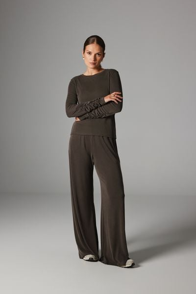 SPODNIE BEVERLY SZARO-BRĄZOWE XL - Flawless. Szare spodnie materiałowe damskie Flawless, s, bez wzorów, z gumy. Za 369.00 zł.