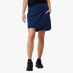 Spódnica turystyczna damska Swedemount Trondheim Trekking szybkoschnąca. Niebieskie spódnice damskie SWEDEMOUNT, uniwersalny, bez wzorów. Za 199.99 zł.