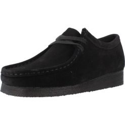 Buty CLARKS ORIGINALS WALLABEE Czarny. Czarne obuwie sportowe damskie Clarks, bez wzorów, z materiału, na fitness i siłownię. Za 500.99 zł.
