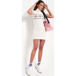 Sukienka CHIARA FERRAGNI. Sukienki damskie Chiara Ferragni, m, bez wzorów, bez kołnierzyka, bez ramiączek. W wyprzedaży za 767.97 zł.