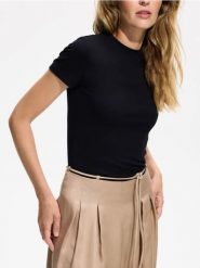 T-shirt z modalem - czarny. Czarne t-shirty damskie Reserved, l, bez wzorów, z bawełny, bez kołnierzyka. Za 35.99 zł.