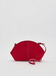 Torebka na ramię - czerwony. Czerwone torby na ramię damskie Reserved, bez wzorów, bez dodatków. Za 129.99 zł.