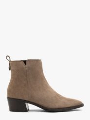 Szarobeżowe botki na słupku. Szare botki damskie Ryłko, ze skóry, eleganckie, za kostkę, bez obcasa, na obcasie, bez zapięcia. Za 499.99 zł.
