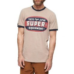 T-shirt Superdry z kontrastowym kołnierzem i rękawami. Brązowe t-shirty męskie Superdry., m, bez wzorów, z bawełny, bez kołnierzyka. W wyprzedaży za 151.75 zł.