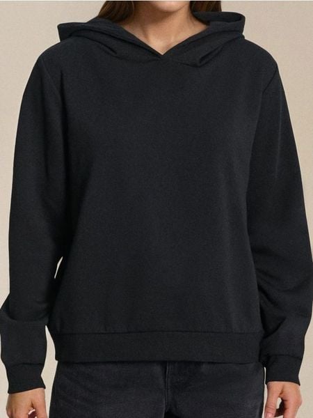 Bluza z kapturem basic - czarny. Czarne bluzy damskie Sinsay, l, bez wzorów, z kapturem. W wyprzedaży za 19.99 zł.