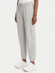 Under Armour Spodnie dresowe Sport Terry 6011020 Szary Regular Fit. Szare spodnie dresowe damskie Under Armour, xl, bez wzorów, z bawełny. Za 229.99 zł.