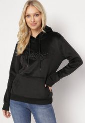 Czarna Welurowa Bluza z Haftem Akiffa. Czarne bluzy damskie Born2be, l, bez wzorów, z polaru, bez kaptura. Za 99.99 zł.