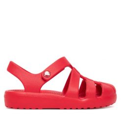 Sandały Crocs. Brązowe sandały chłopięce Crocs, bez wzorów, bez obcasa, na płaskiej podeszwie, bez zapięcia. Za 179.99 zł.