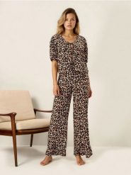 Wiskozowa piżama dwuczęściowa w panterkę - wielobarwny. Piżamy damskie Sinsay, l, bez wzorów, z wiskozy, bez ramiączek. Za 59.99 zł.